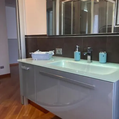 Almacasa * La Spezia